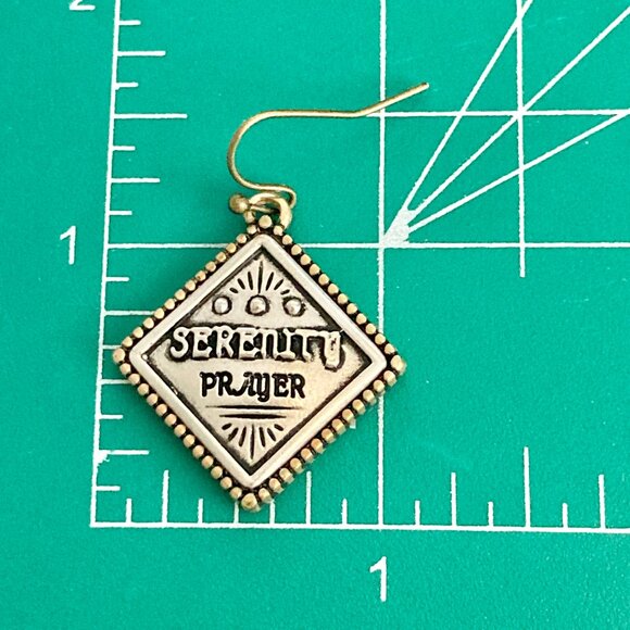 Serenity Prayer Earrings Silver Gold Tone AA NA Alcoholics Anonymous Dangle - Picture 8 of 9
